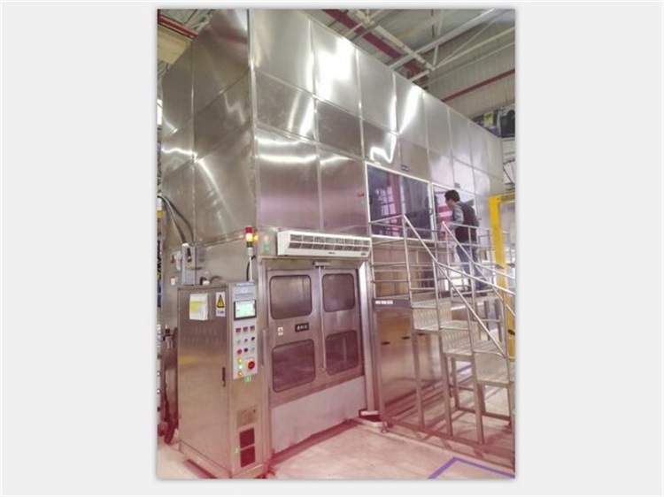 全自动航空零件超声波清洗机.jpg
